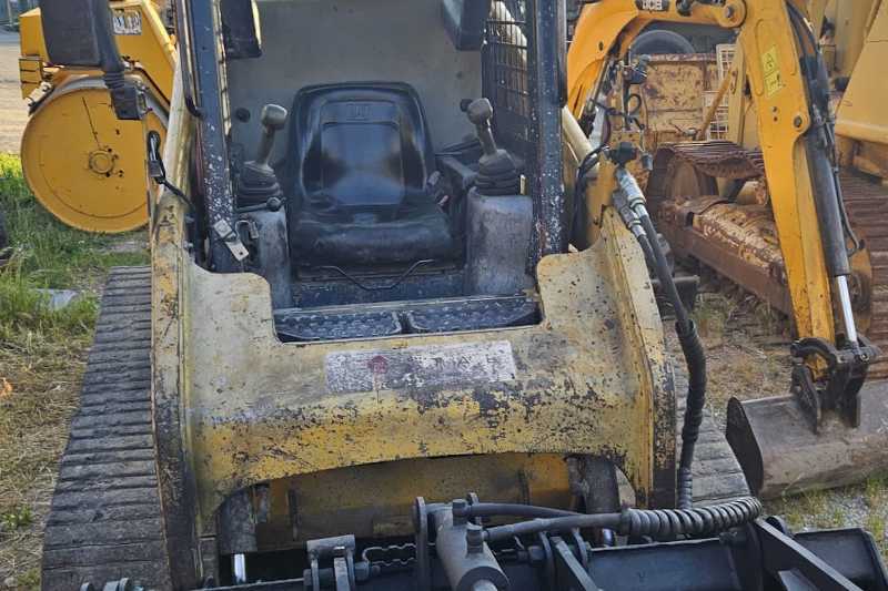 OmecoHub - Immagine CATERPILLAR 247B2